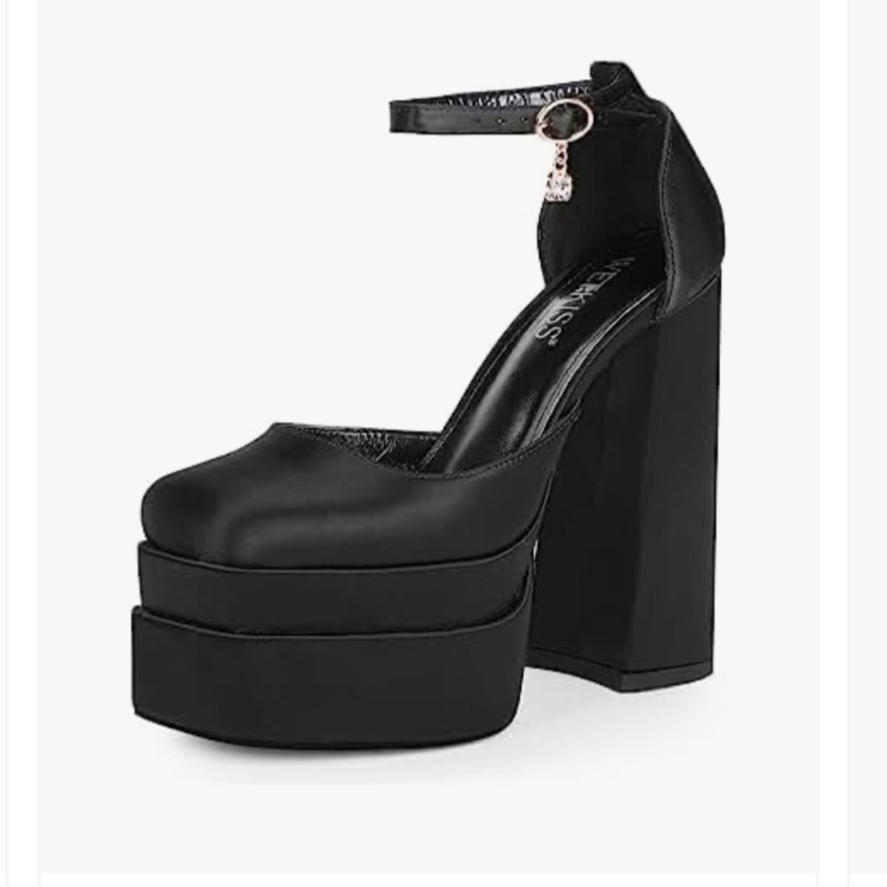 Amazon heels size 7.5